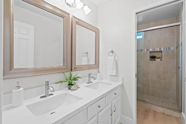 1165 Smith Avenue B, Campbell, California 95008