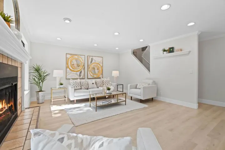 1165 Smith Avenue B, Campbell, California 95008
