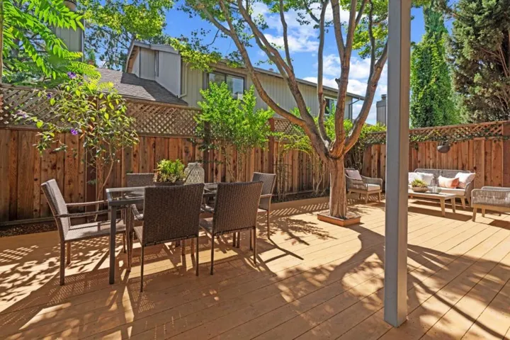 1165 Smith Avenue B, Campbell, California 95008