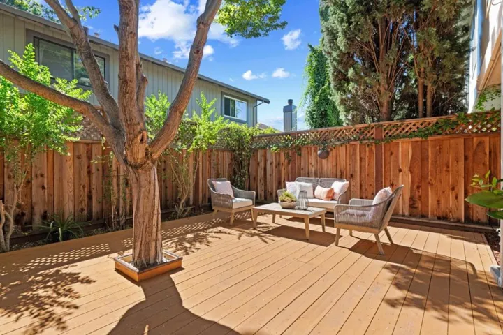 1165 Smith Avenue B, Campbell, California 95008