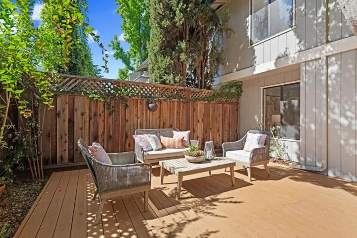 1165 Smith Avenue B, Campbell, California 95008
