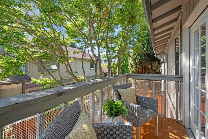 1165 Smith Avenue B, Campbell, California 95008