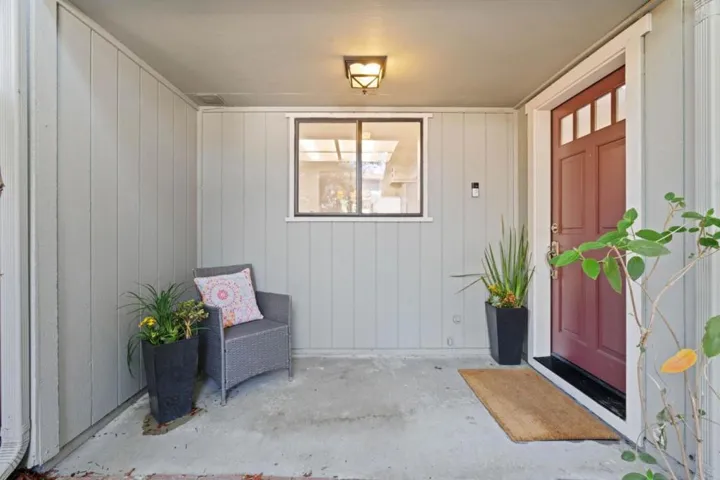 1165 Smith Avenue B, Campbell, California 95008