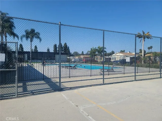 Community pool