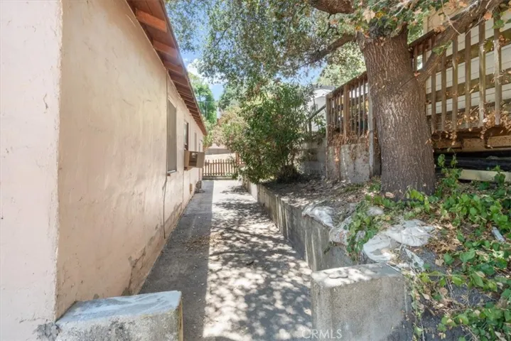5407 Fresno Avenue, Atascadero, California 93422