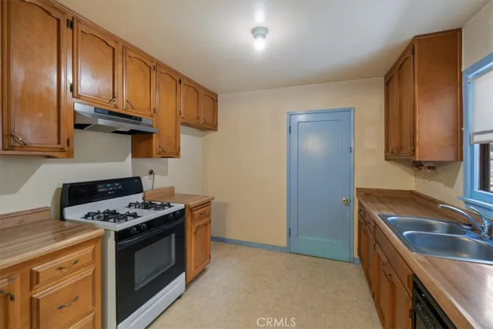 5407 Fresno Avenue, Atascadero, California 93422