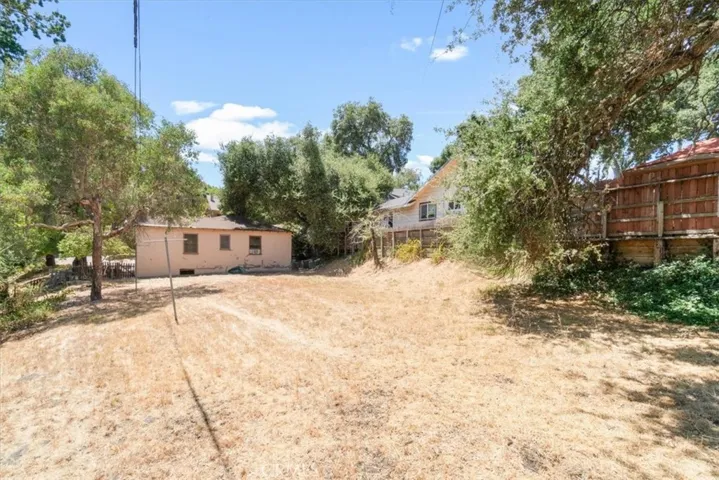 5407 Fresno Avenue, Atascadero, California 93422
