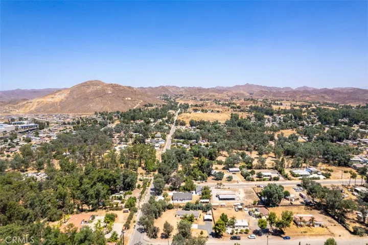 18254 Gaffey Lane, Lake Elsinore, California 92532