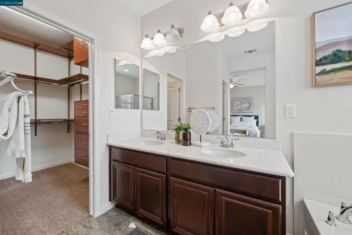 700 Wheat Ct, Roseville, California 95747