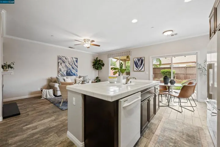 700 Wheat Ct, Roseville, California 95747