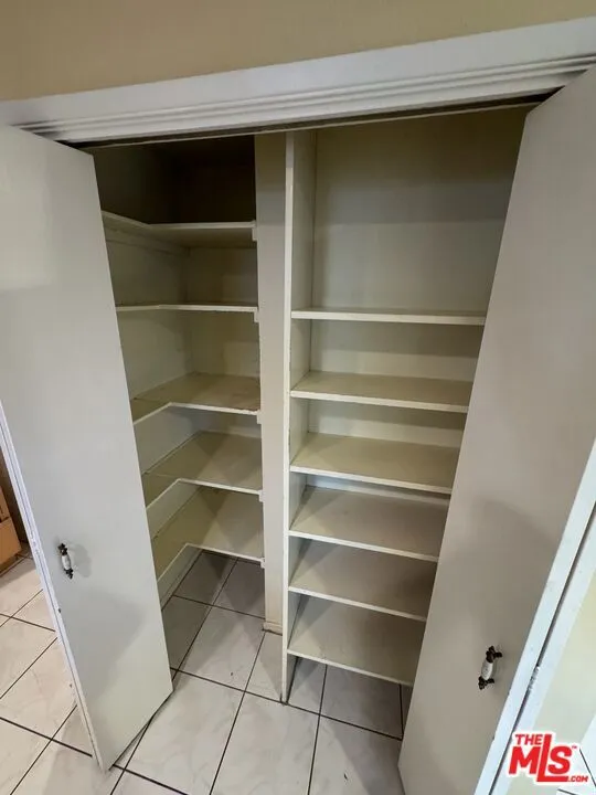 3500 W Manchester Boulevard 145, Inglewood, California 90305 home-pic-6