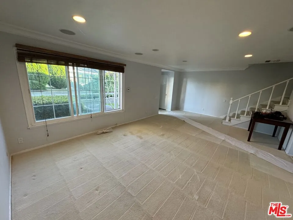 3500 W Manchester Boulevard 145, Inglewood, California 90305 home-pic-1