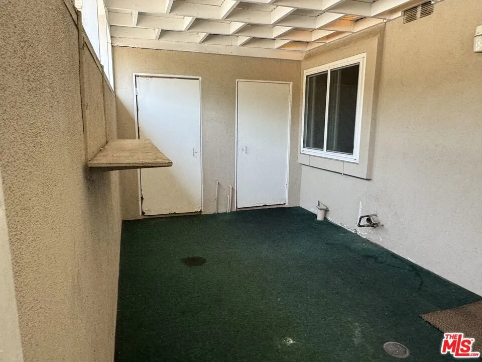 3500 W Manchester Boulevard 145, Inglewood, California 90305 home-pic-10