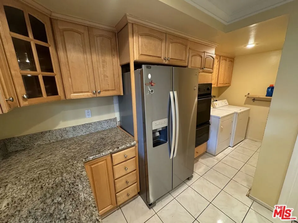 3500 W Manchester Boulevard 145, Inglewood, California 90305 home-pic-3