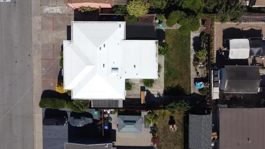 978 Burkhart Ave, San Leandro, California 94579