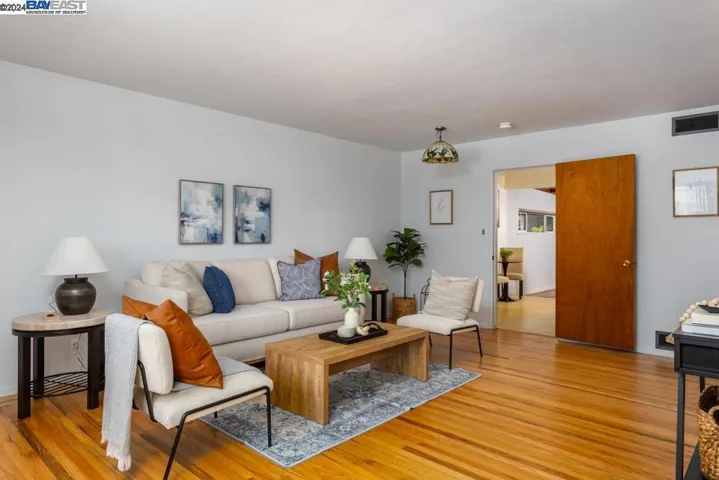 978 Burkhart Ave, San Leandro, California 94579