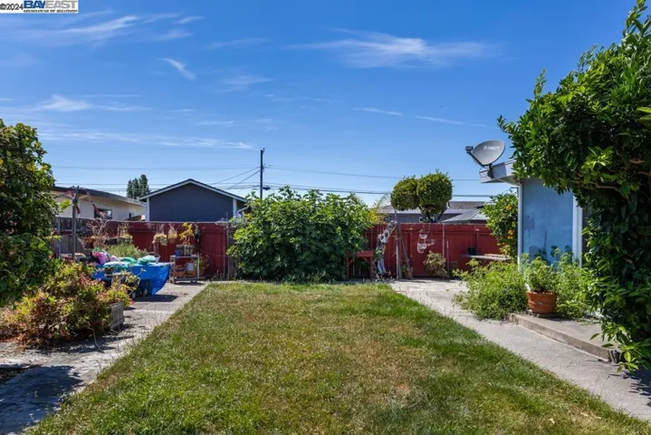 978 Burkhart Ave, San Leandro, California 94579