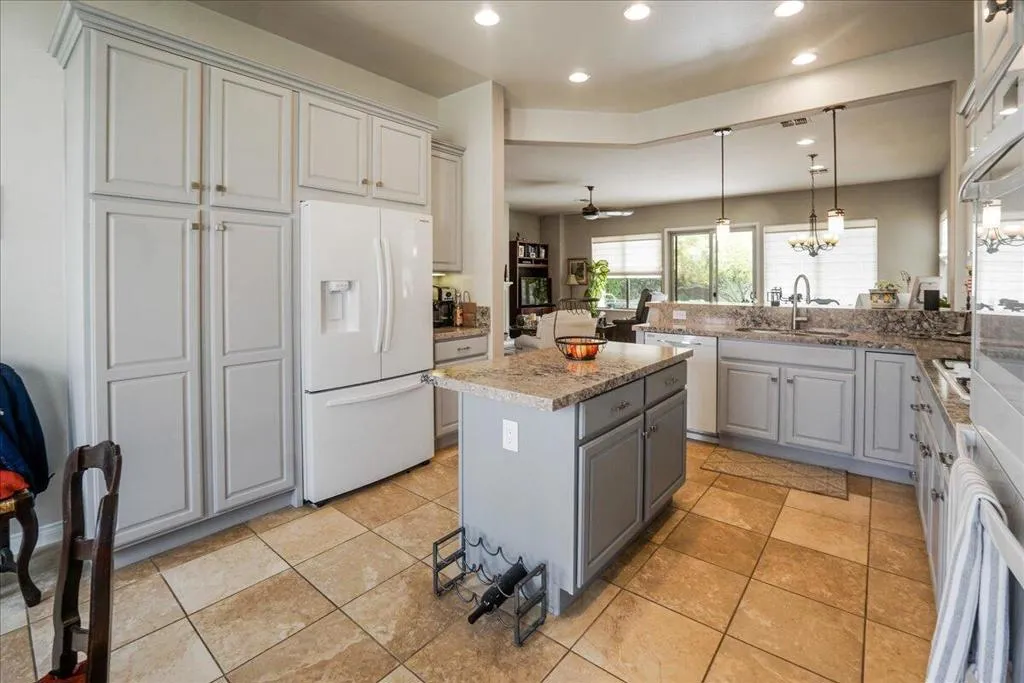 80189 Avenida Aliso Canyon, Indio, California 92203 home-pic-22