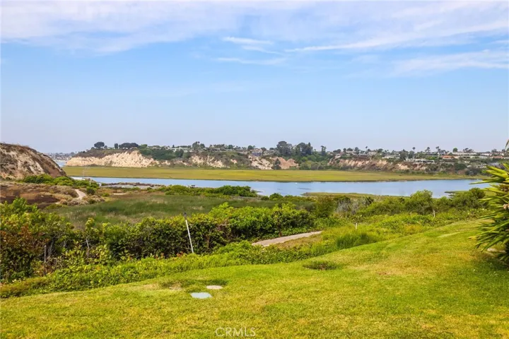 649 Vista Bonita, Newport Beach, California 92660