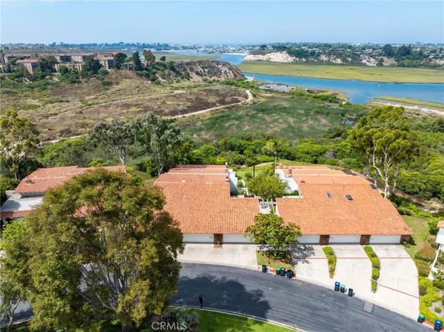 649 Vista Bonita, Newport Beach, California 92660