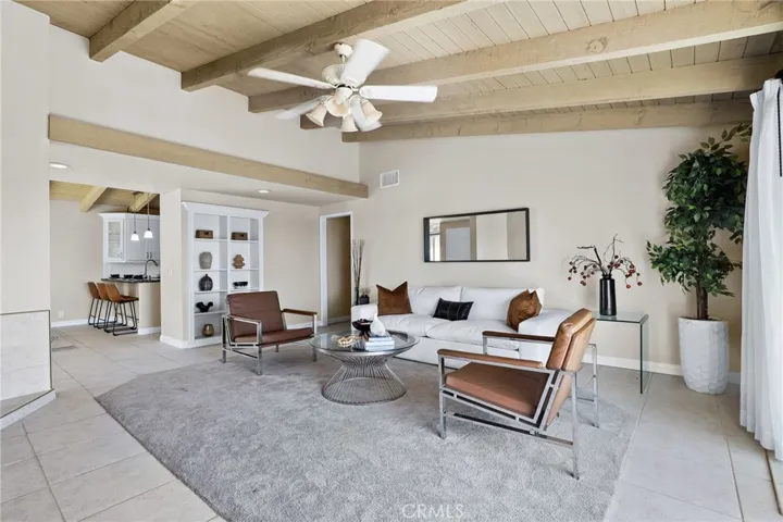 649 Vista Bonita, Newport Beach, California 92660
