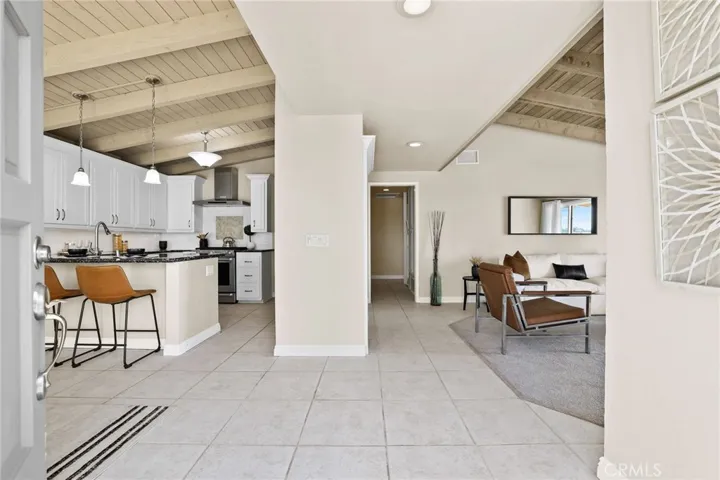 649 Vista Bonita, Newport Beach, California 92660
