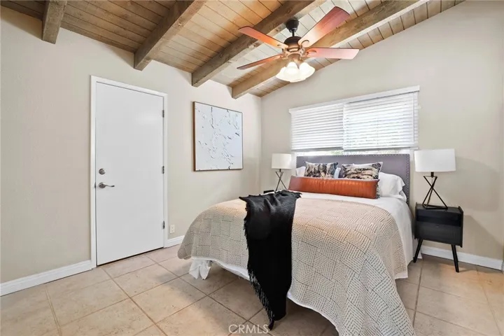 649 Vista Bonita, Newport Beach, California 92660