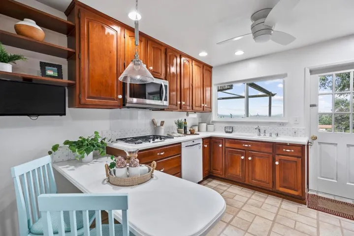 202 Sierra Vista Drive, El Cajon, California 92021