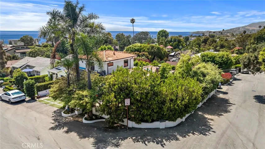 490 Agate Street, Laguna Beach, California 92651