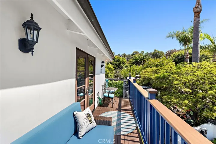 490 Agate Street, Laguna Beach, California 92651