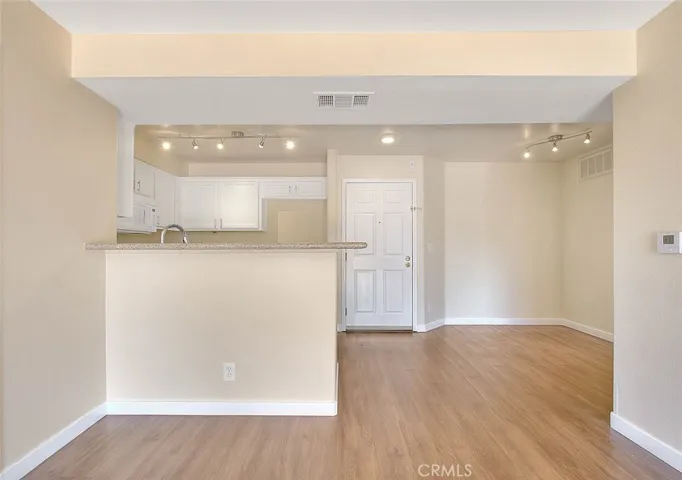 11410 Brookshire Avenue 113, Downey, California 90241
