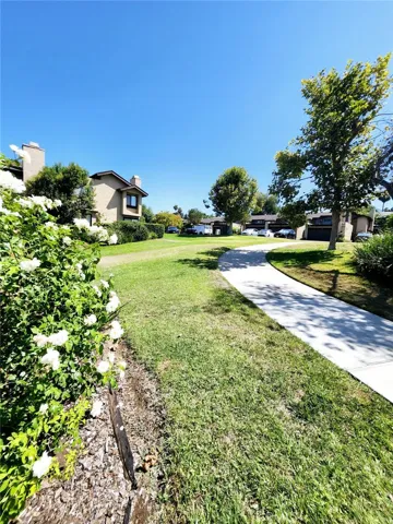 140 E El Norte Parkway 20, Escondido, California 92026