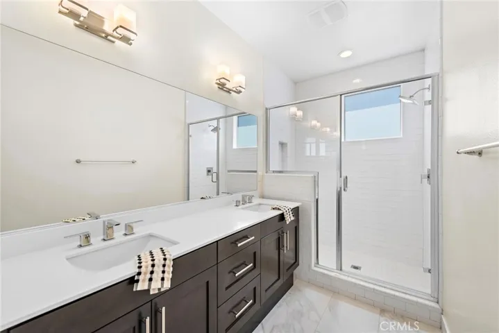 665 W 17th Street, Costa Mesa, California 92627