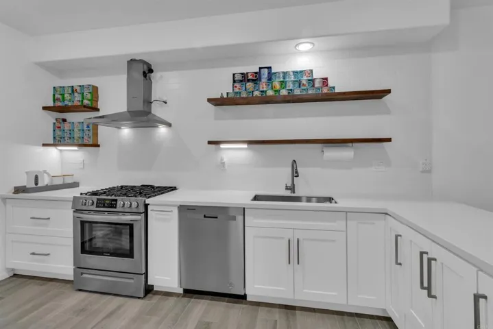 1431 Trouville Lane 4, Chula Vista, California 91913