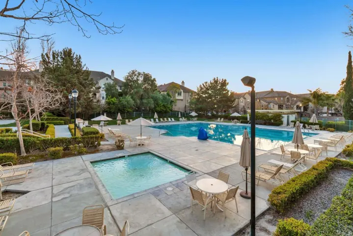 1431 Trouville Lane 4, Chula Vista, California 91913