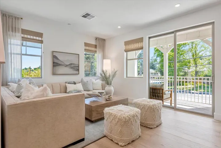205 Oak Circle, Walnut Creek, California 94597