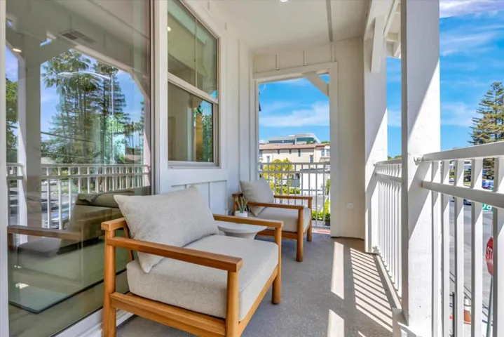 205 Oak Circle, Walnut Creek, California 94597