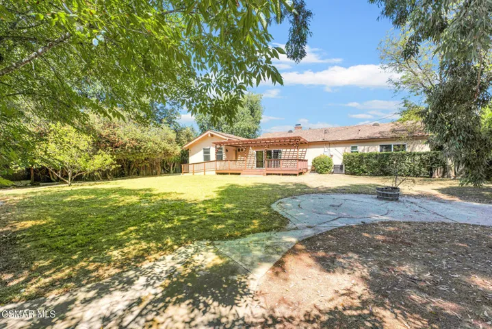 1737 Wellesley Dr.