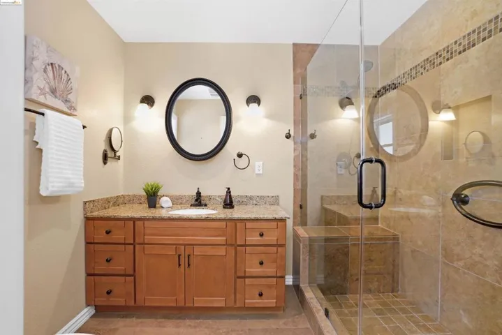 3882 Lorena Ave, Castro Valley, California 94546