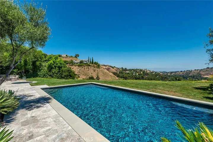 4164 Prado De Los Pajaros, Calabasas, California 91302
