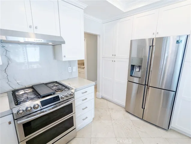 11 Sparta, Irvine, California 92614