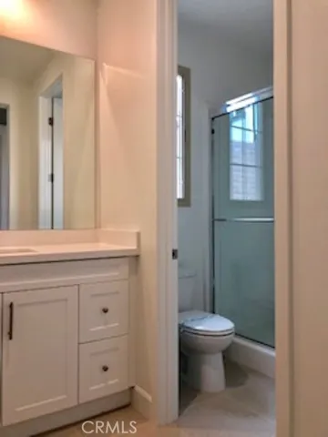 Downstairs Full Bath