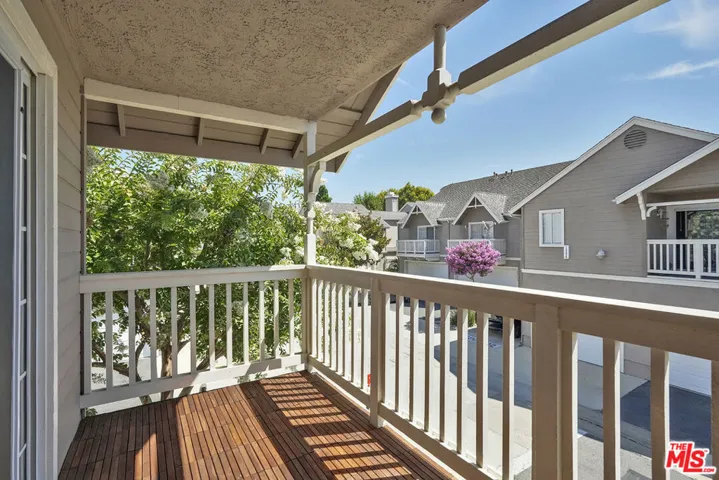 Balcony Off Master