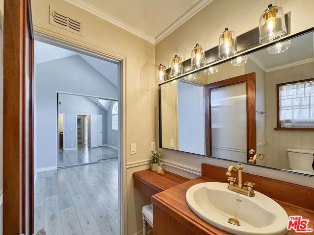 OnSuite Bathroom in Second Suite