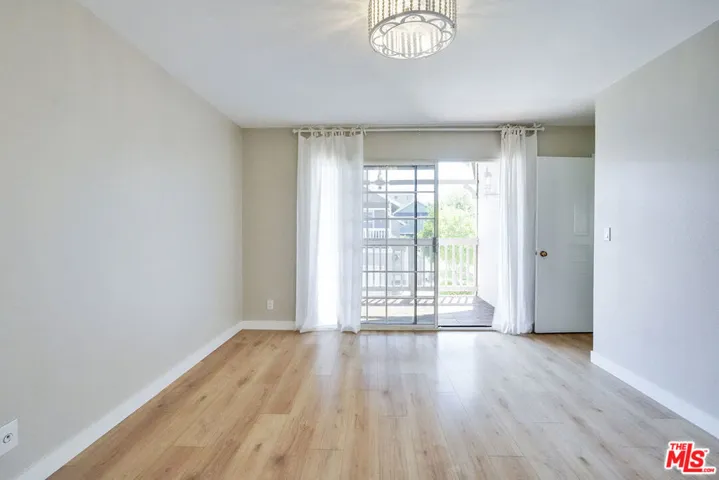 1830 Rory Lane 2, Simi Valley, California 93063