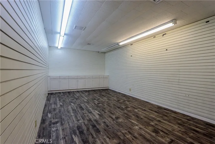 13813 S Main Street, Los Angeles, California 90061