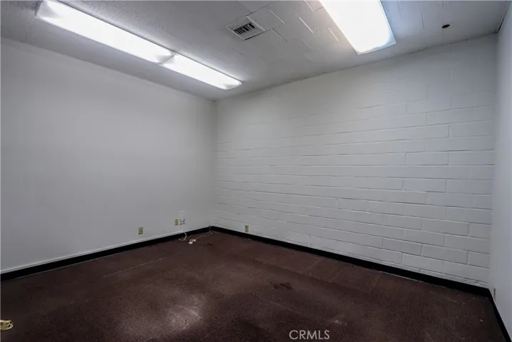 13813 S Main Street, Los Angeles, California 90061