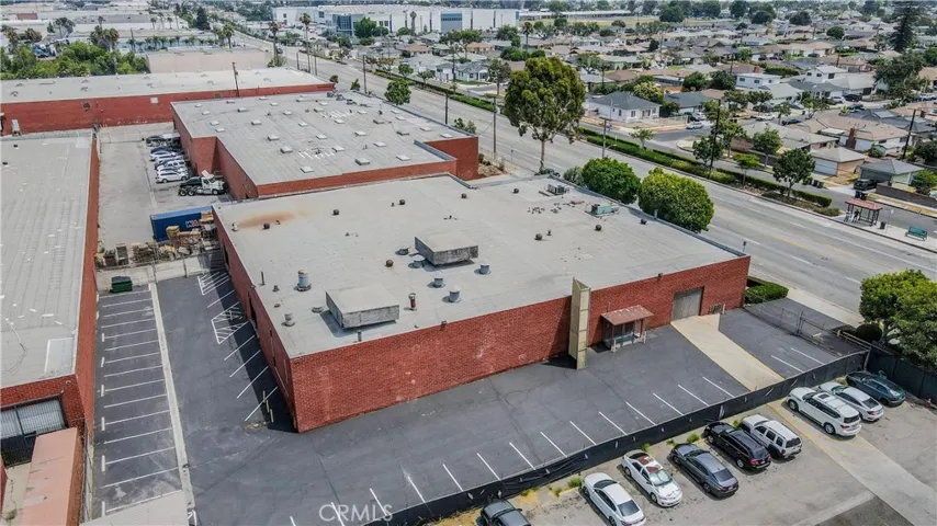 13813 S Main Street, Los Angeles, California 90061