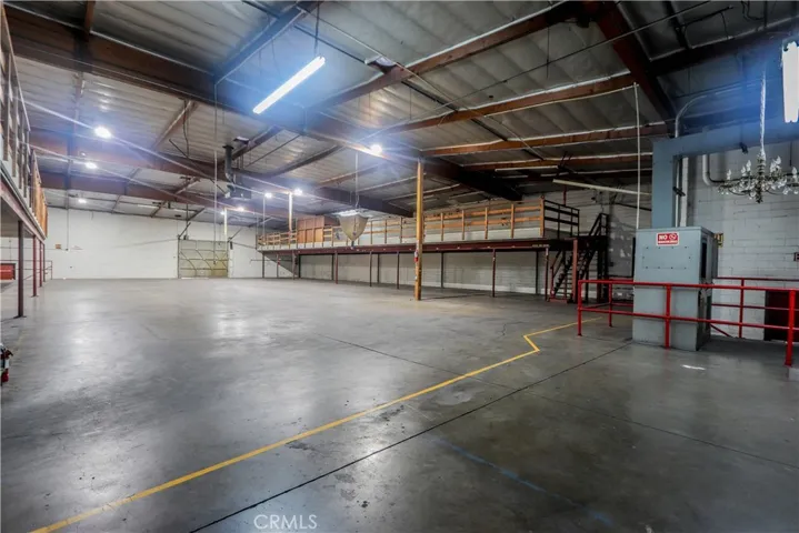 13813 S Main Street, Los Angeles, California 90061