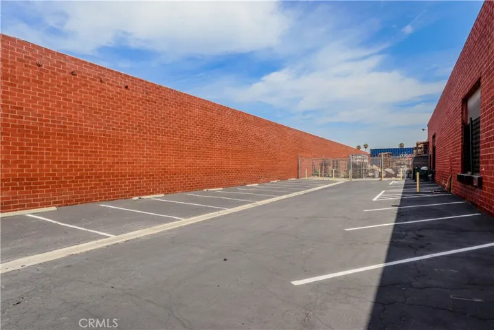 13813 S Main Street, Los Angeles, California 90061